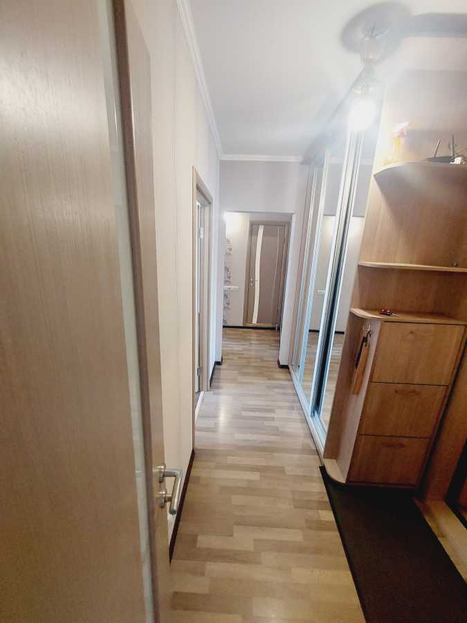Продажа 2-комнатной квартиры 53 м², Ревуцкого ул., 18