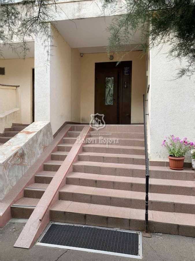 Продаж 1-кімнатної квартири 44.5 м², Вишняківська вул., 19/19