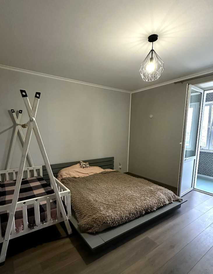 Оренда 2-кімнатної квартири 93 м², Макіївський пров., 10Б