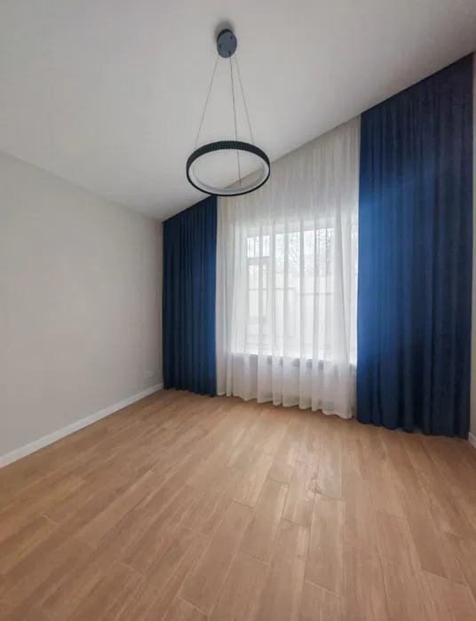 Аренда дома 180 м², Ветряные Горы ул.