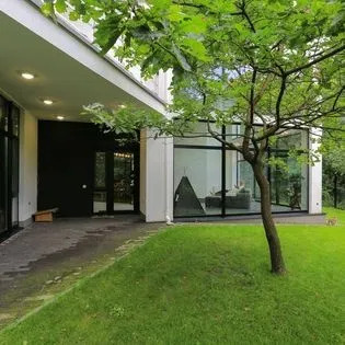 Аренда дома 370 м²