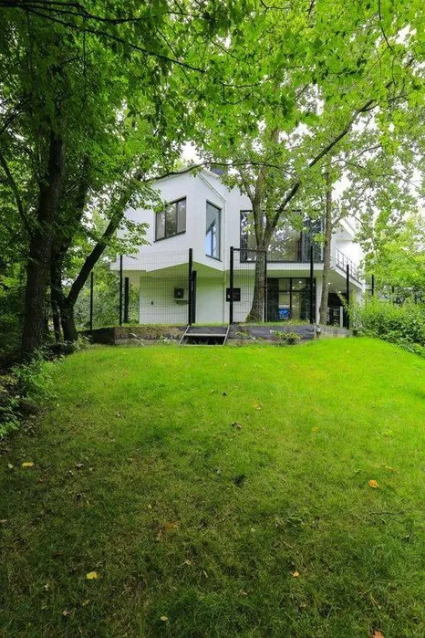 Аренда дома 370 м²