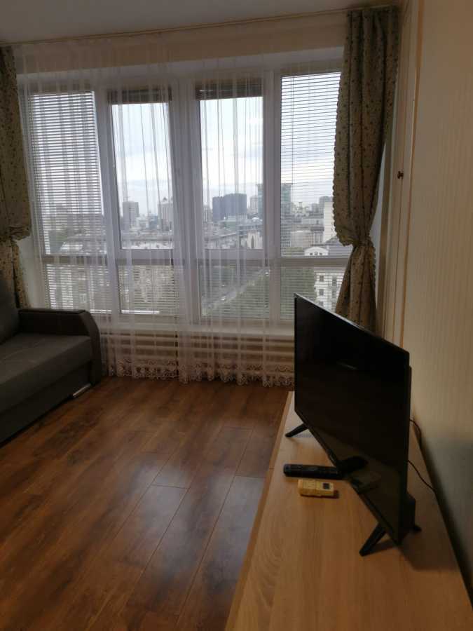 Оренда 1-кімнатної квартири 38 м², Мельникова, 49