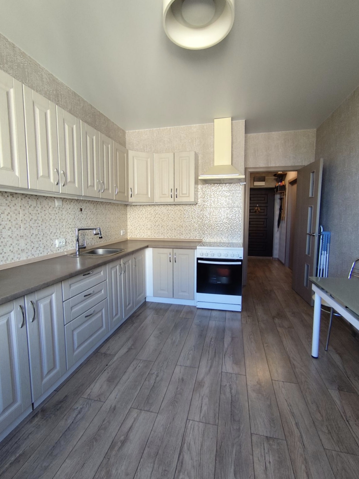 Продажа 1-комнатной квартиры 43 м², Академика Сахарова ул., 3Б