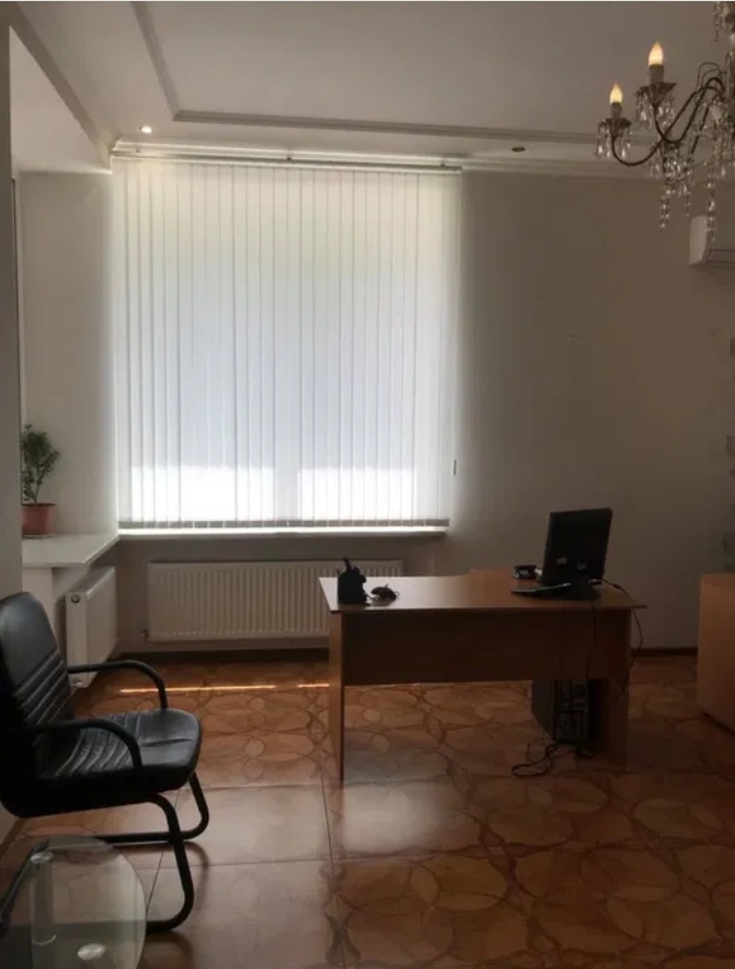 Оренда офісу 104 м², Мукачевський пров.