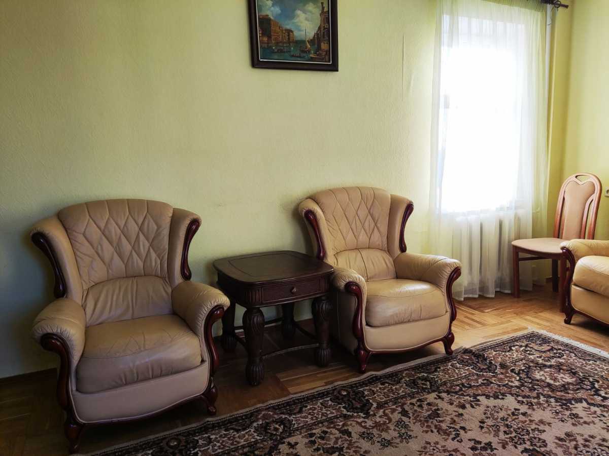 Оренда 3-кімнатної квартири 70 м², Повітряних Сил, 17
