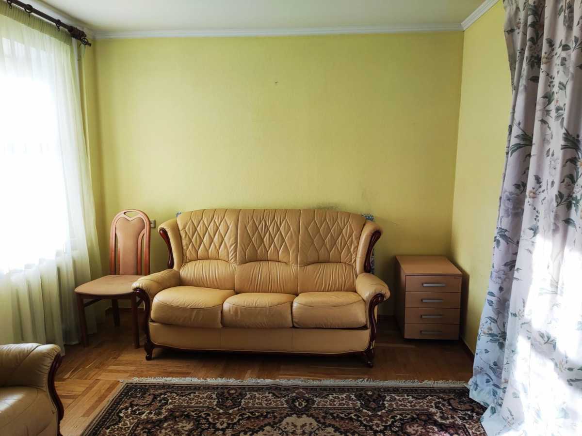 Оренда 3-кімнатної квартири 70 м², Повітряних Сил, 17