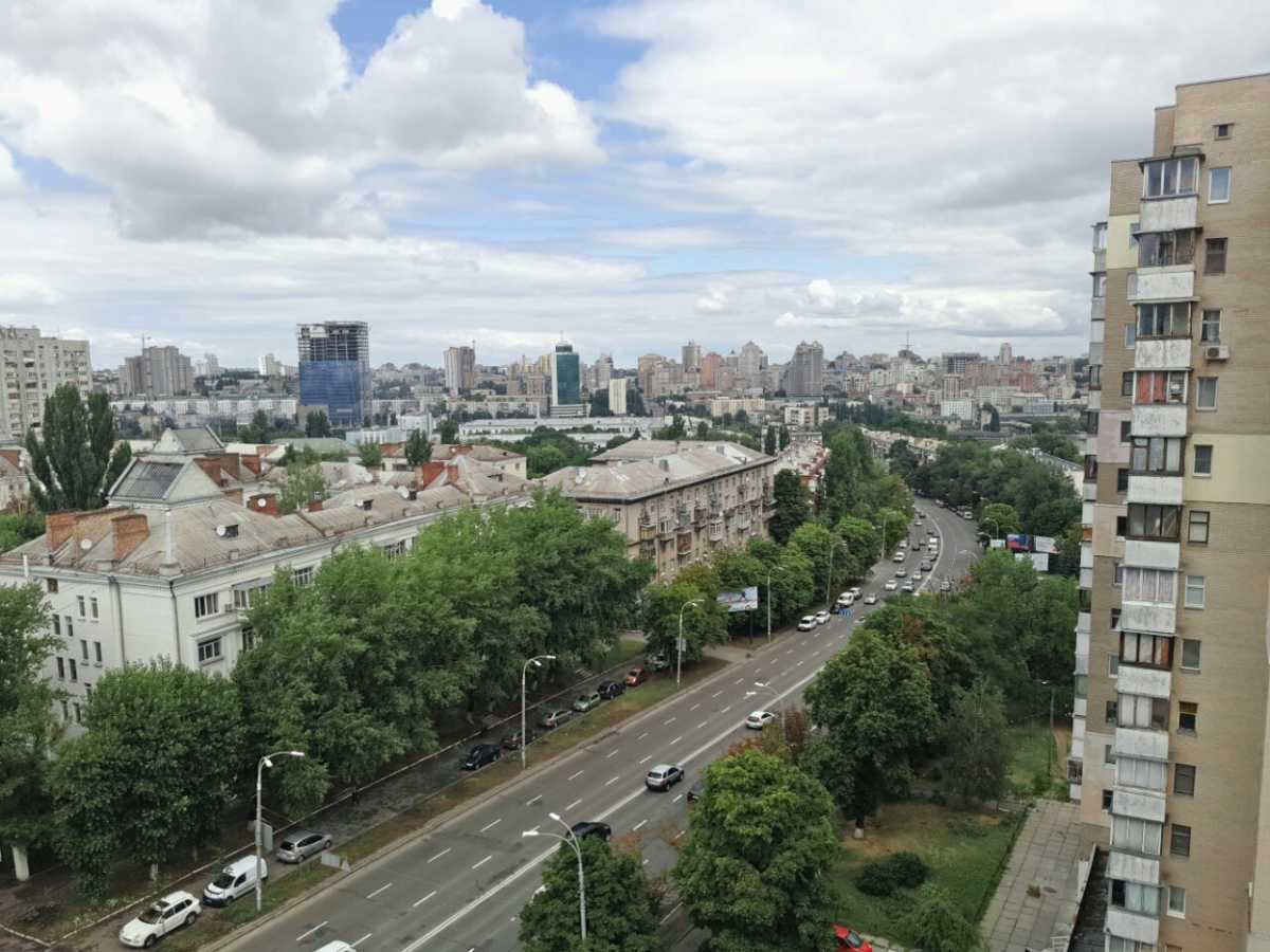 Оренда 3-кімнатної квартири 70 м², Повітряних Сил, 17