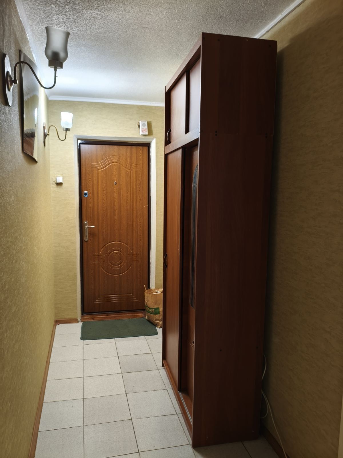 Аренда 3-комнатной квартиры 68 м², Патриарха Мстислава Скрипника ул., 9