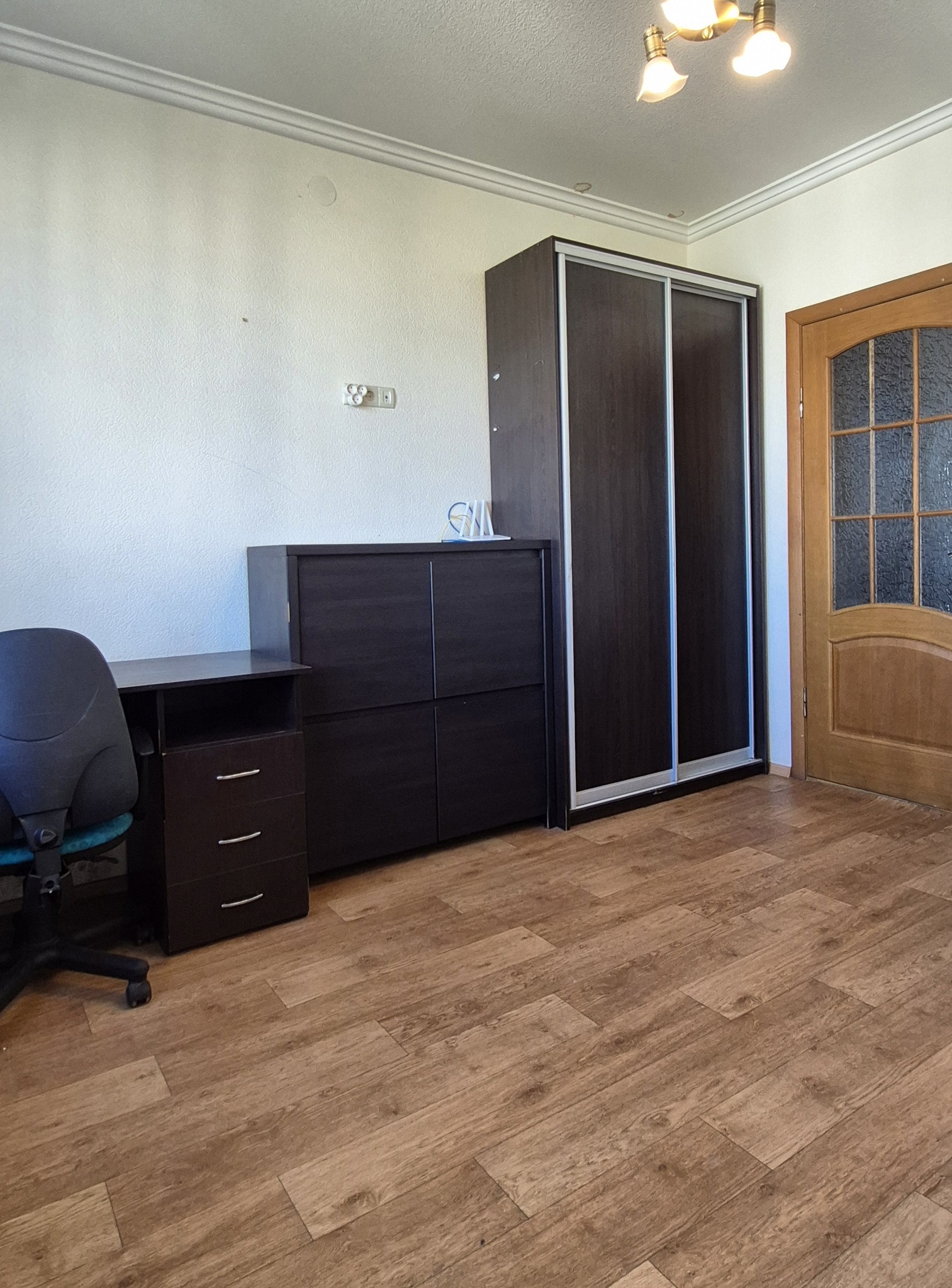 Продажа 4-комнатной квартиры 83 м², Людвига Свободы просп., 60