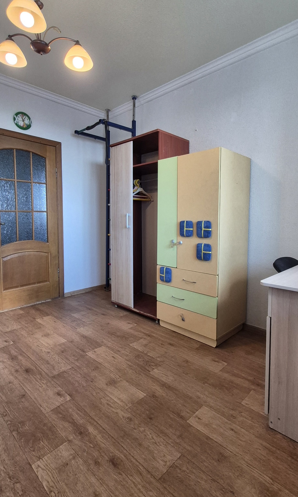 Продажа 4-комнатной квартиры 83 м², Людвига Свободы просп., 60