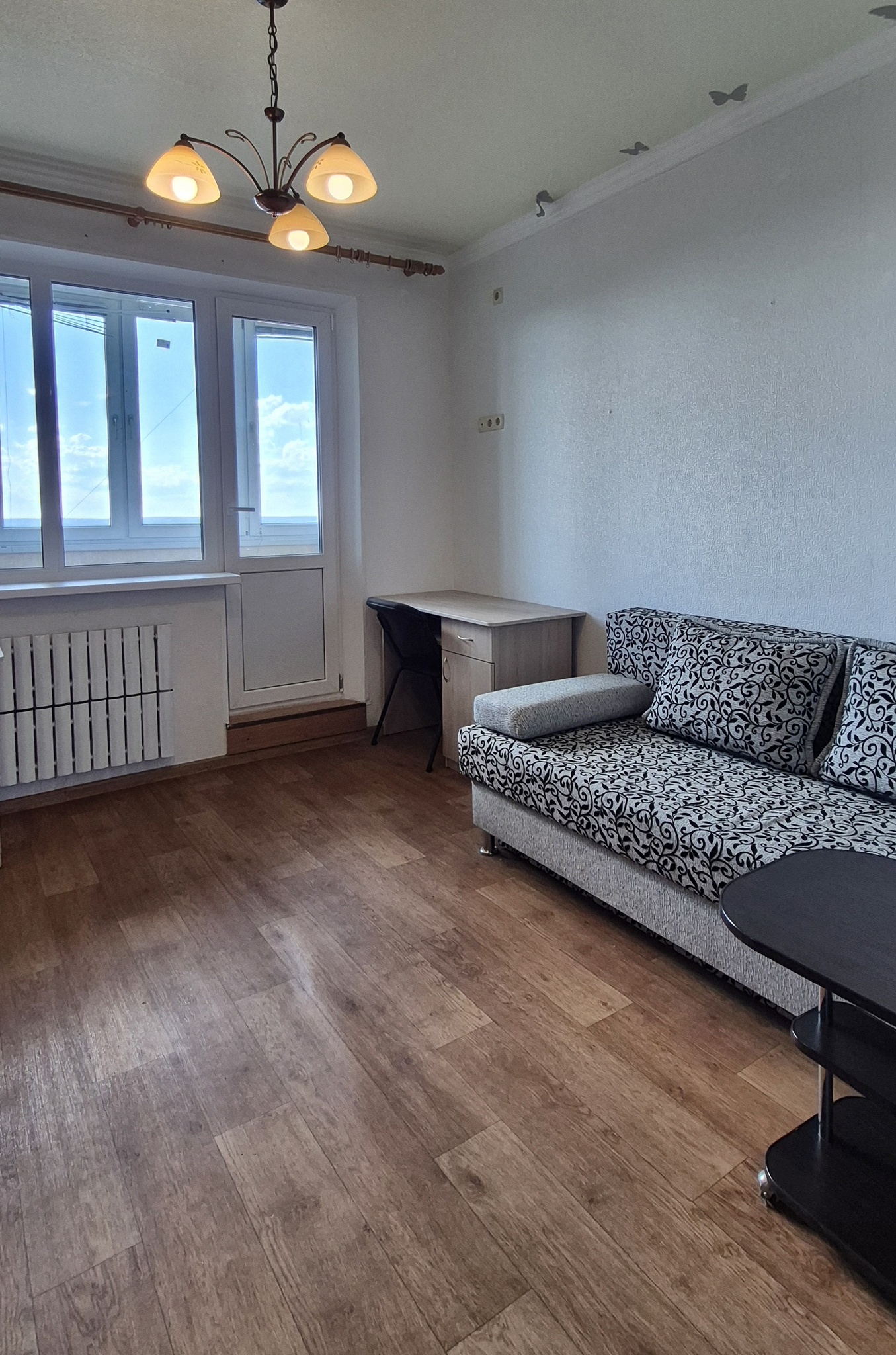 Продажа 4-комнатной квартиры 83 м², Людвига Свободы просп., 60