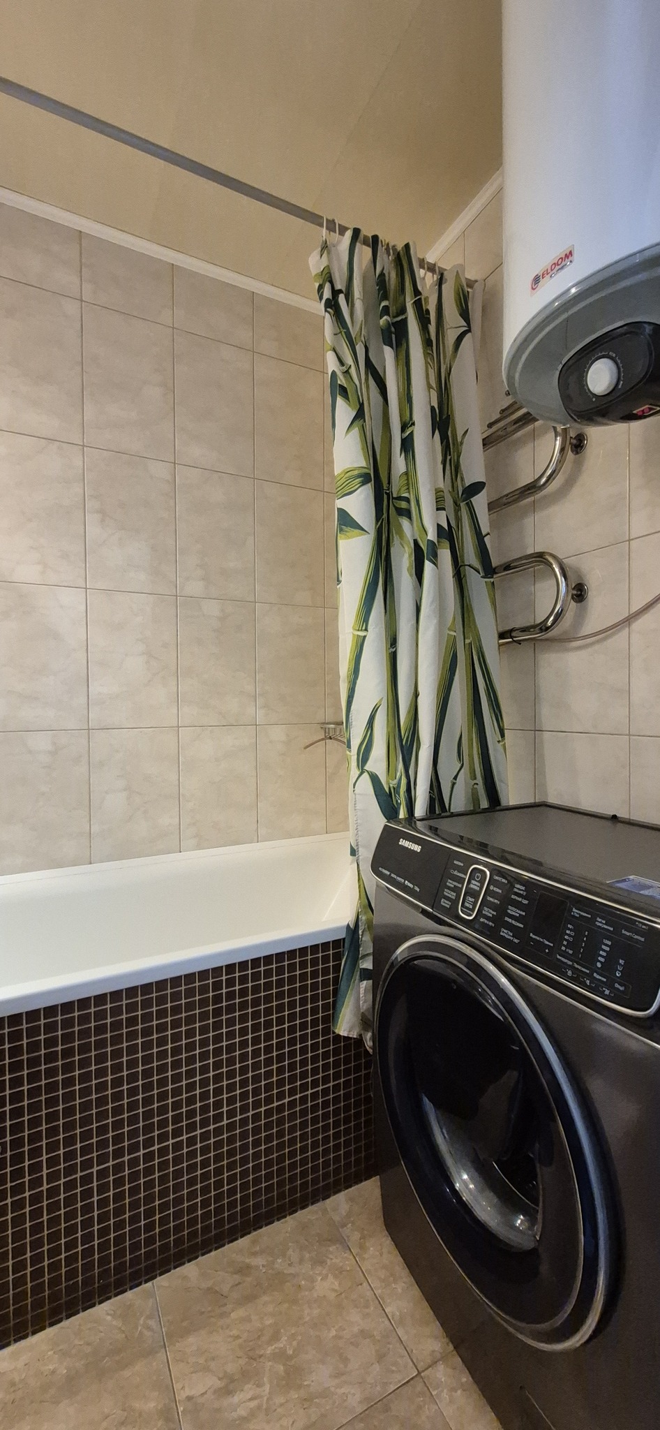 Продажа 4-комнатной квартиры 83 м², Людвига Свободы просп., 60