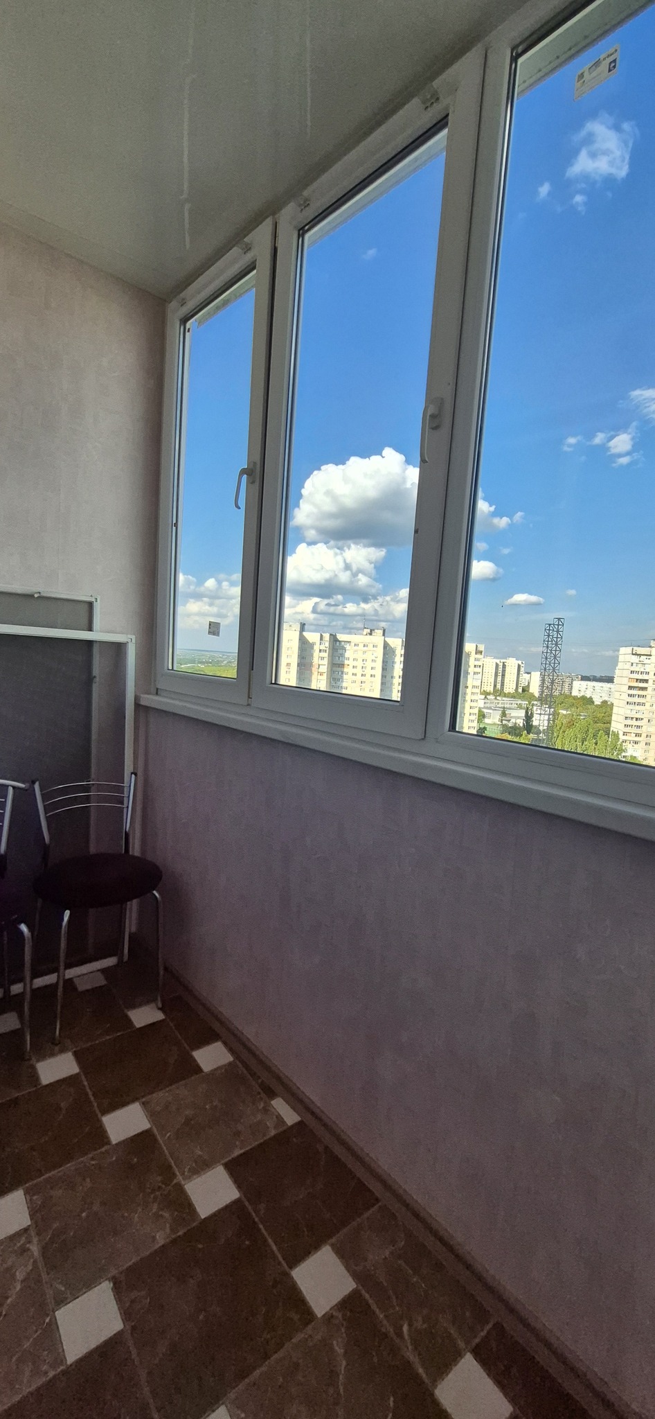 Продажа 4-комнатной квартиры 83 м², Людвига Свободы просп., 60