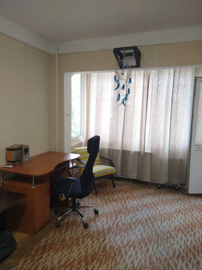 Оренда 1-кімнатної квартири 32 м², Братиславська вул.