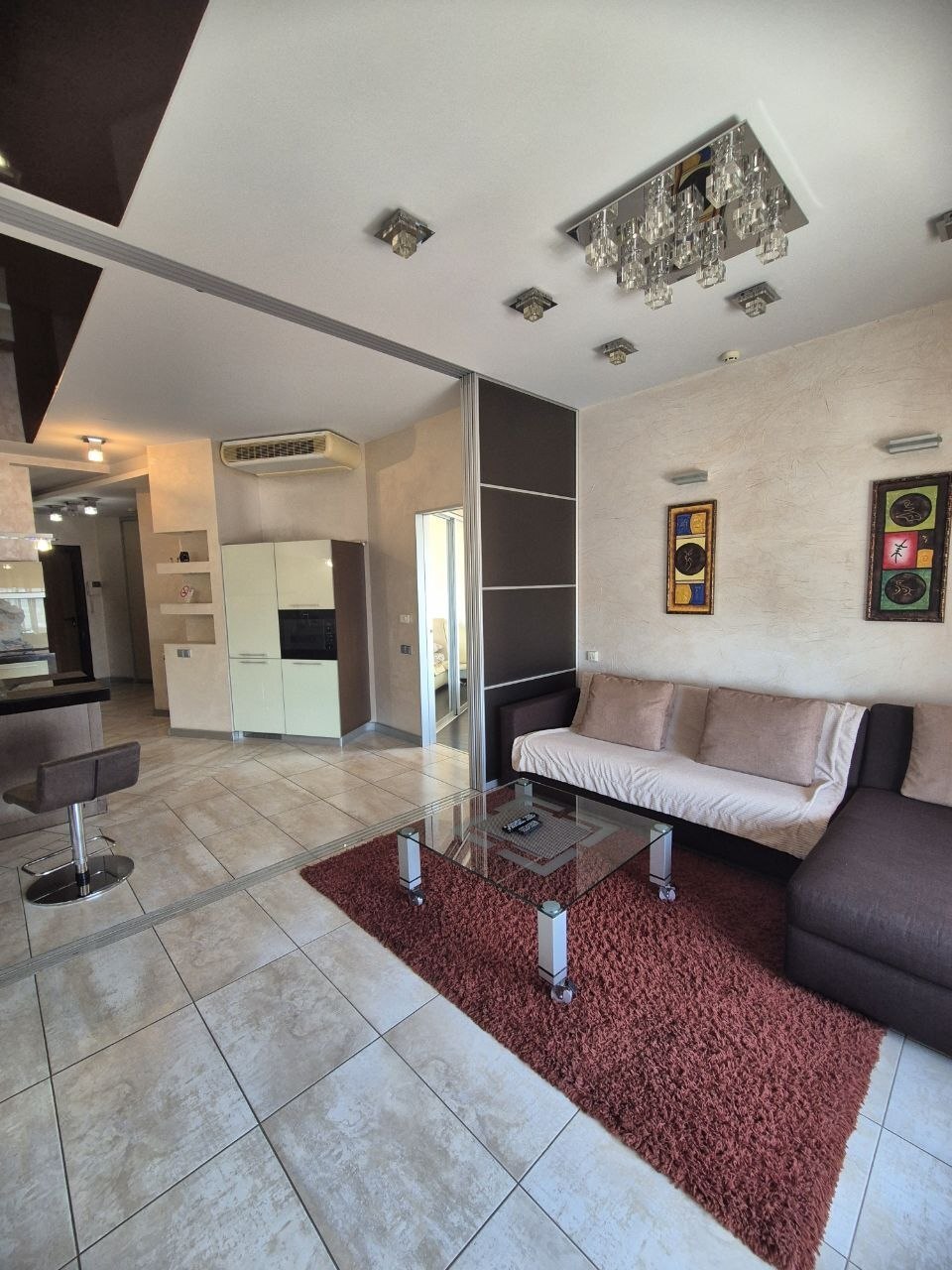 Аренда 2-комнатной квартиры 67 м², Глинки ул.