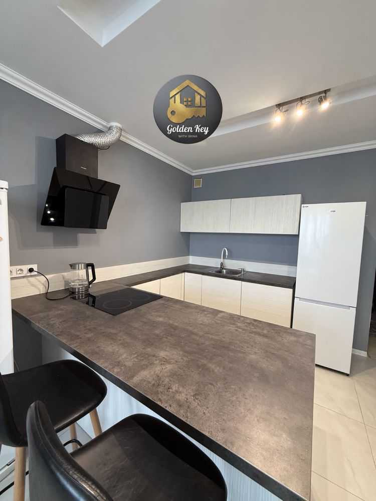 Продаж 3-кімнатної квартири 105.4 м², Василія Симоненка вул., 4В