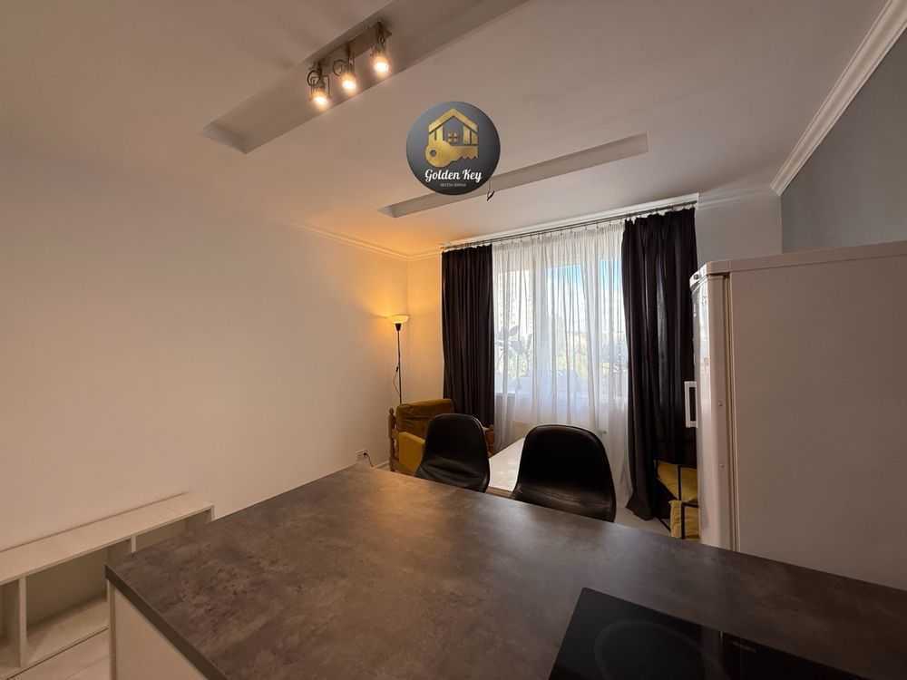 Продаж 3-кімнатної квартири 105.4 м², Василія Симоненка вул., 4В