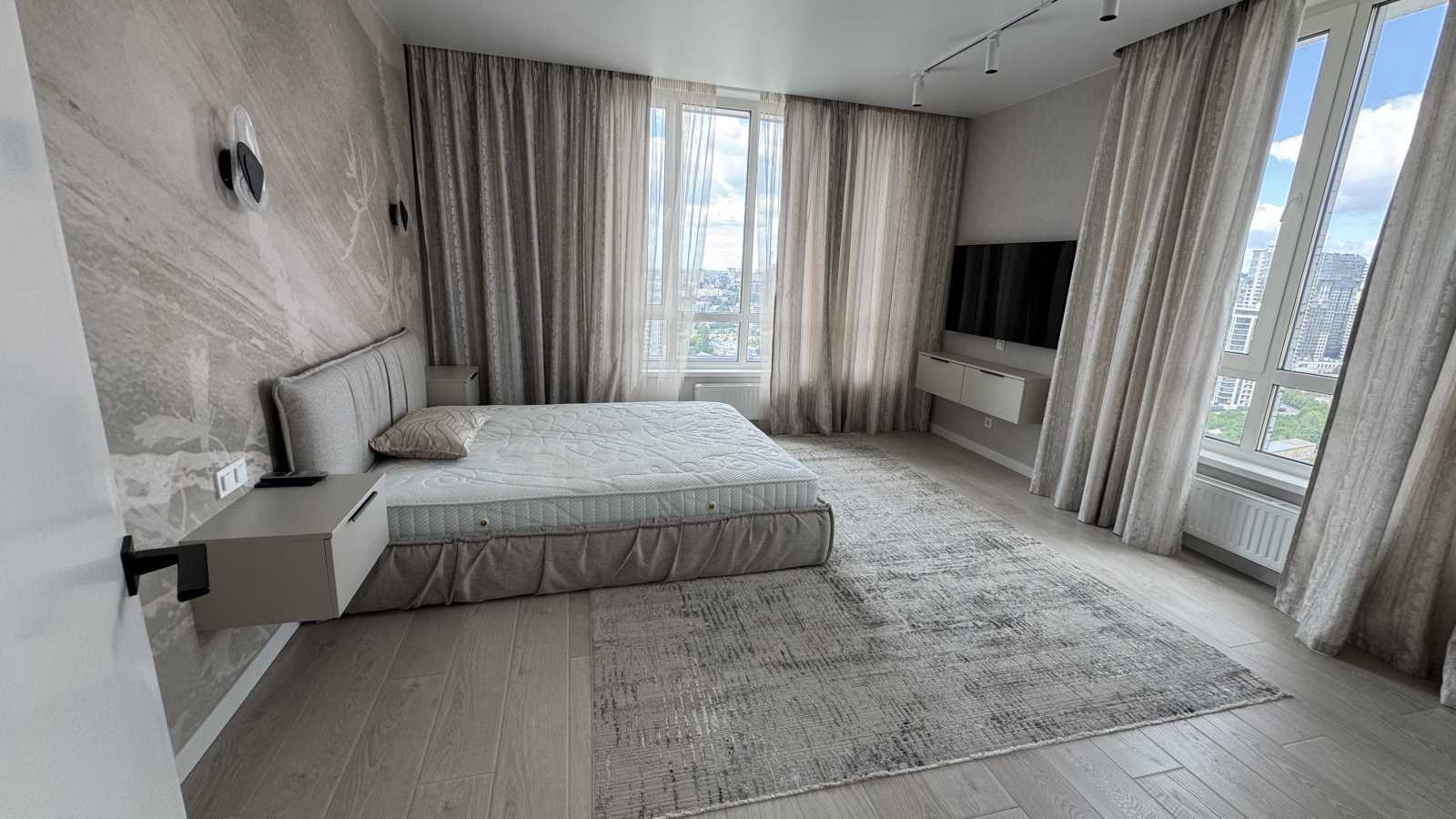 Продажа 2-комнатной квартиры 135 м², Михаила Бойчука ул., 41А