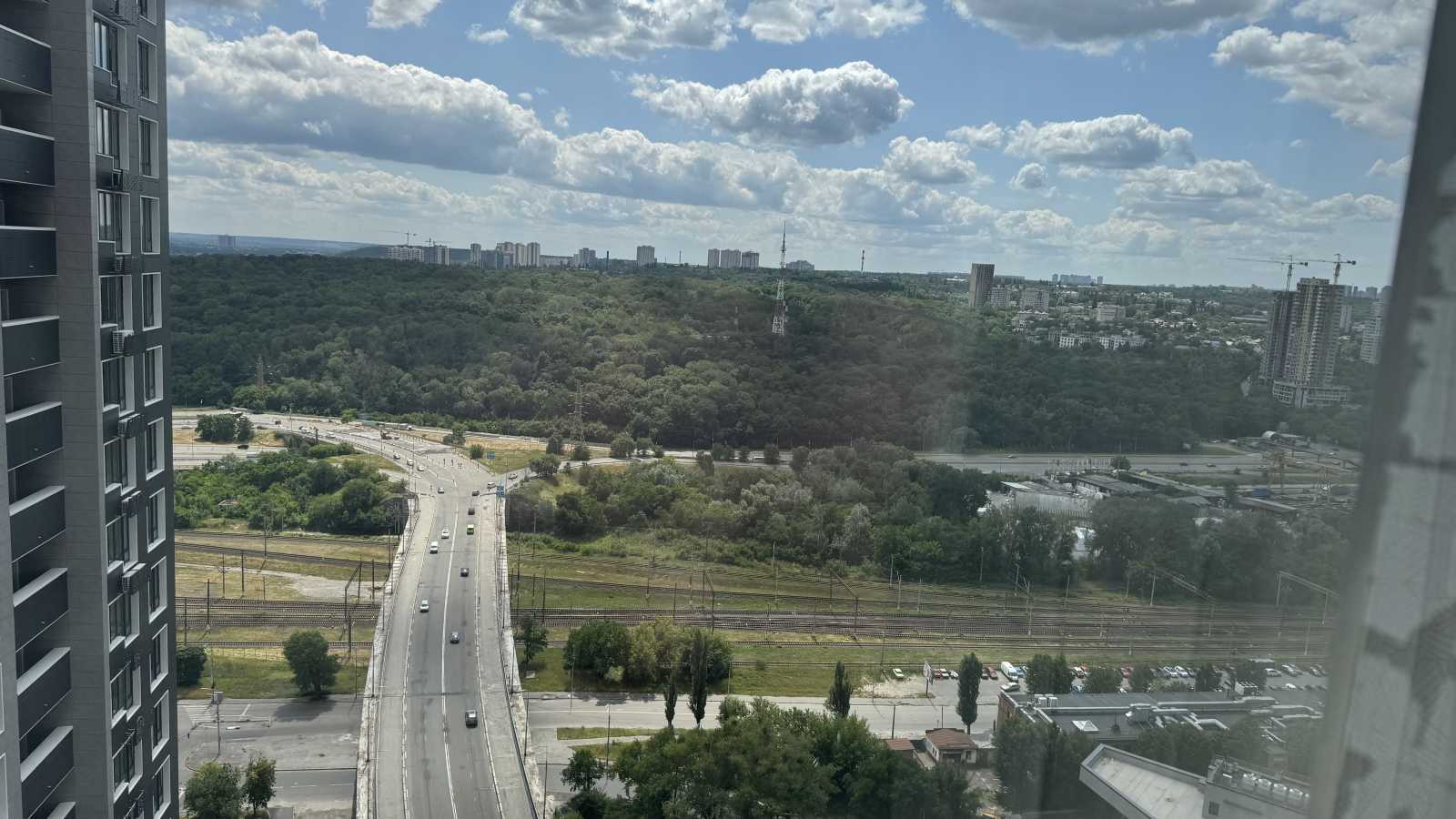 Продажа 2-комнатной квартиры 135 м², Михаила Бойчука ул., 41А