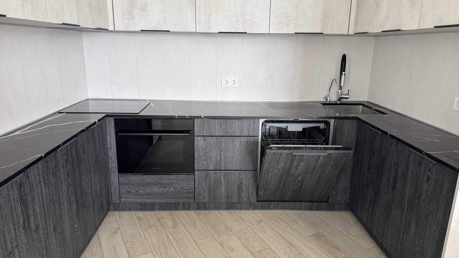Продажа 2-комнатной квартиры 135 м², Михаила Бойчука ул., 41А