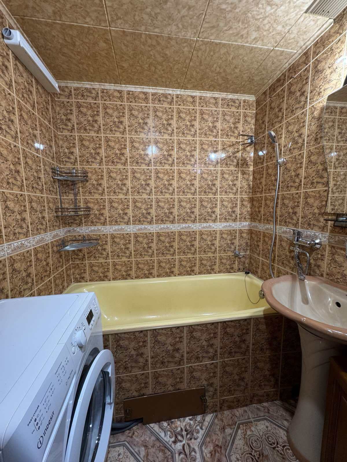 Продажа 2-комнатной квартиры 54 м², Юбилейный просп.