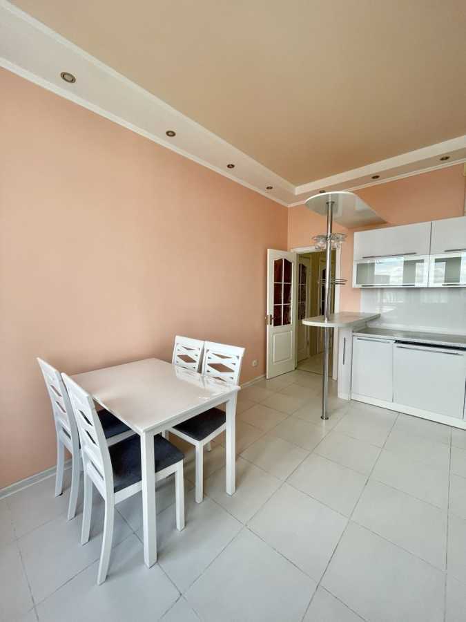 Аренда 2-комнатной квартиры 72 м², Григория Сковороды