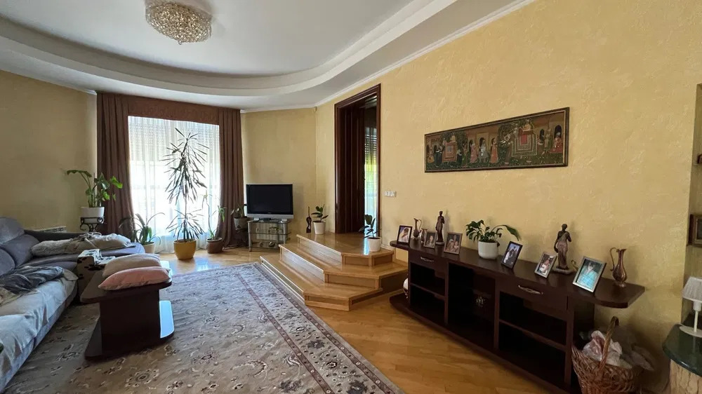Аренда дома 460 м², Энергетиков ул.