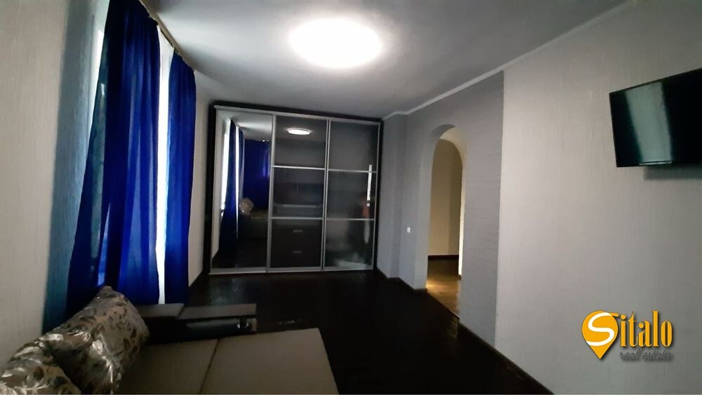 Продажа 1-комнатной квартиры 31 м², Днепровская наб.