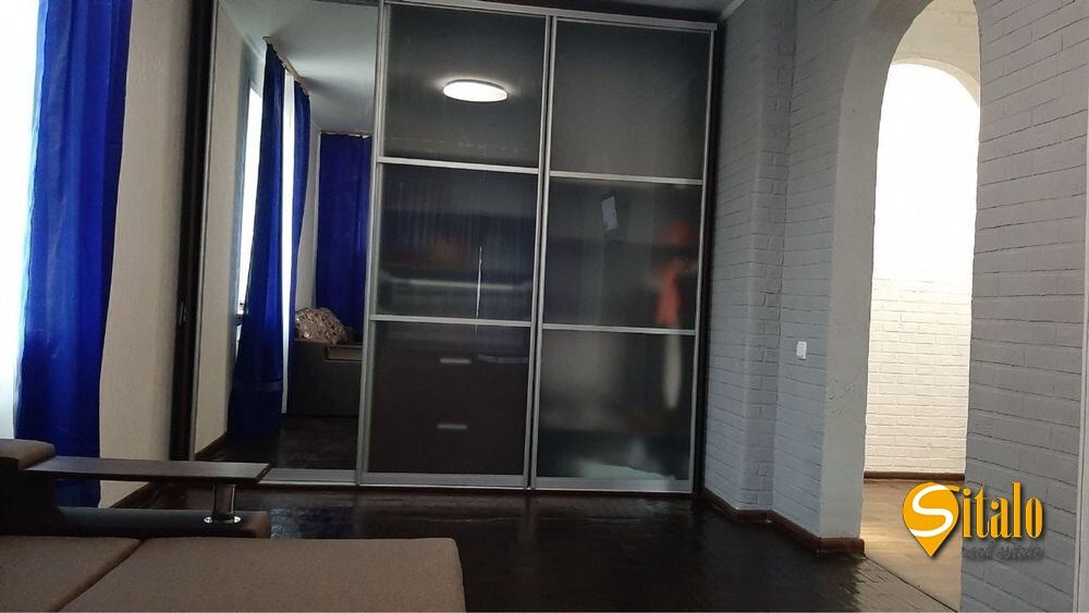 Продажа 1-комнатной квартиры 31 м², Днепровская наб.