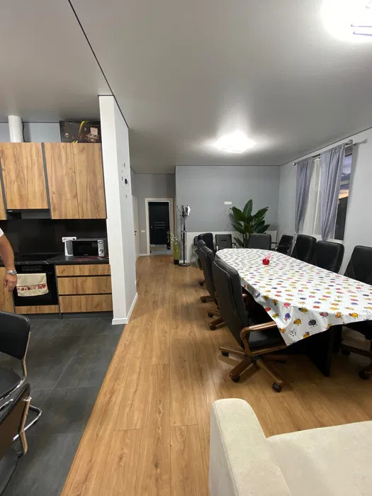Оренда будинку 150 м², Євгена Харченко вул.