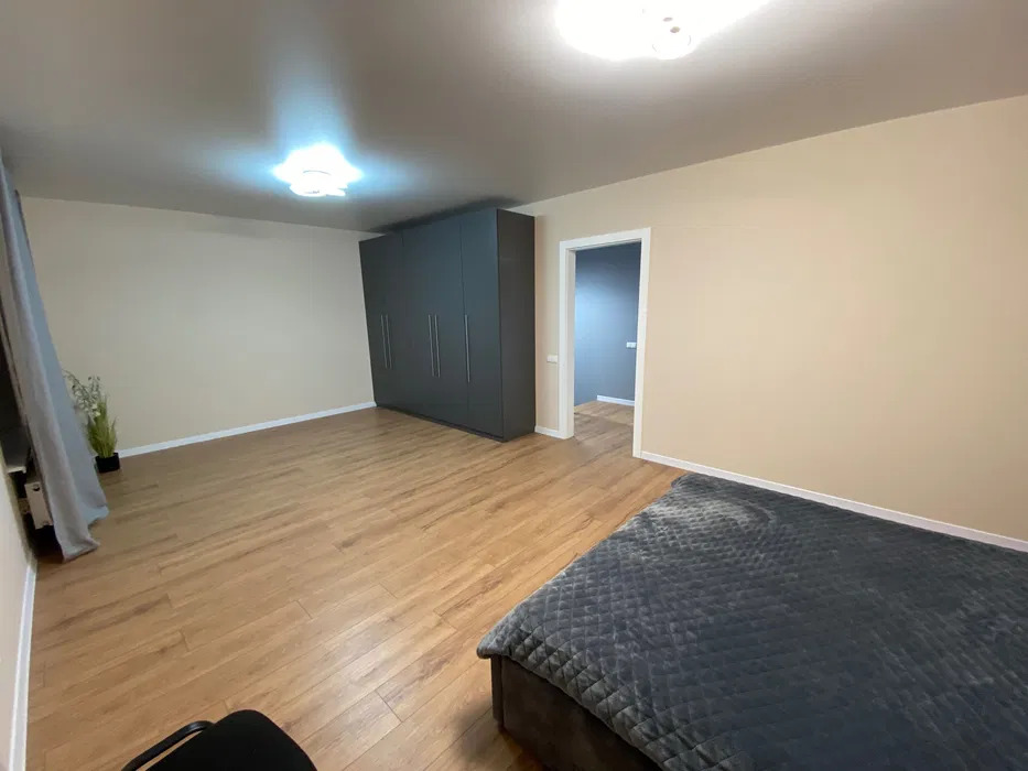 Оренда будинку 150 м², Євгена Харченко вул.