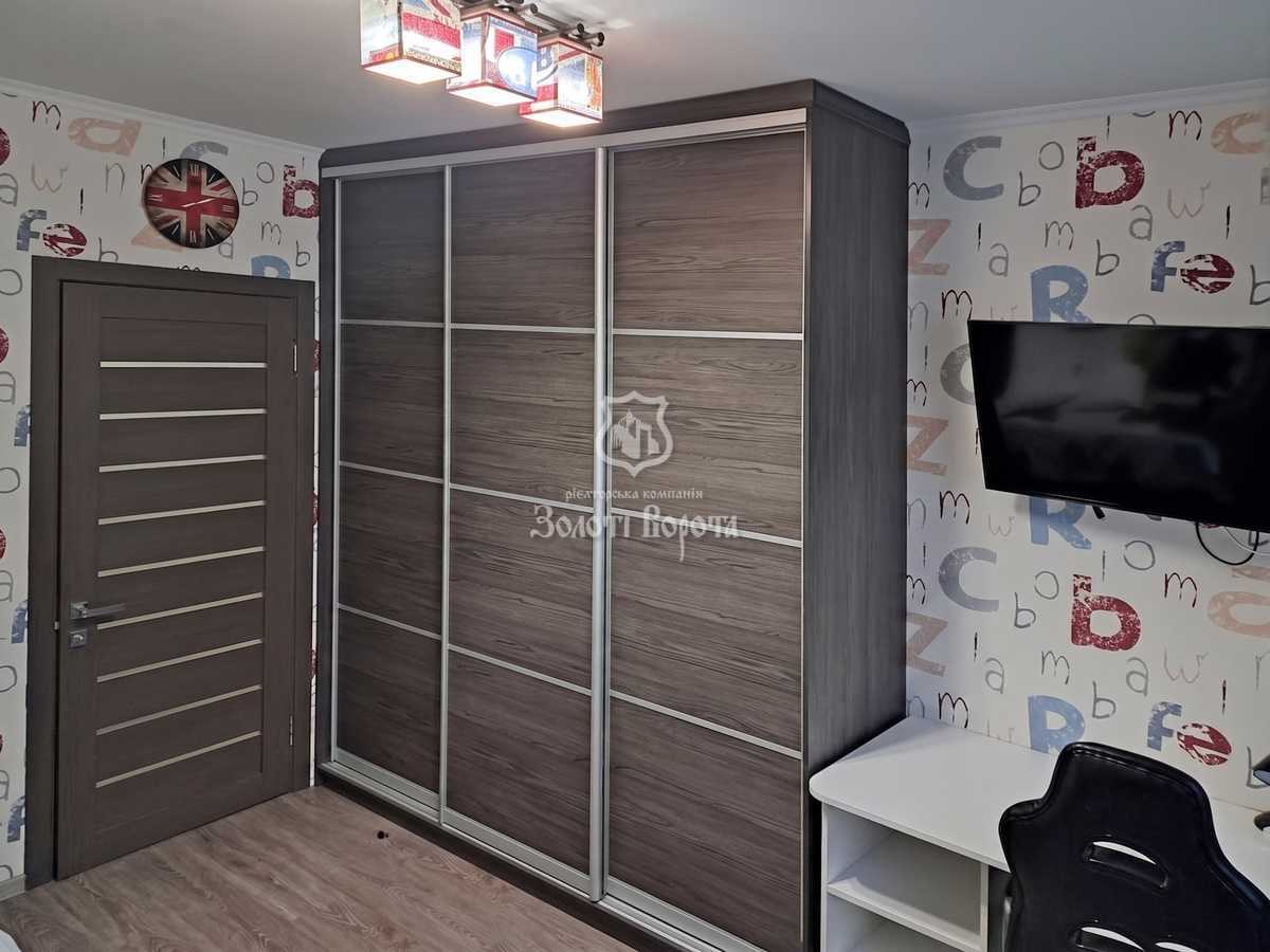 Продаж 2-кімнатної квартири 55 м², Науки просп., 88А