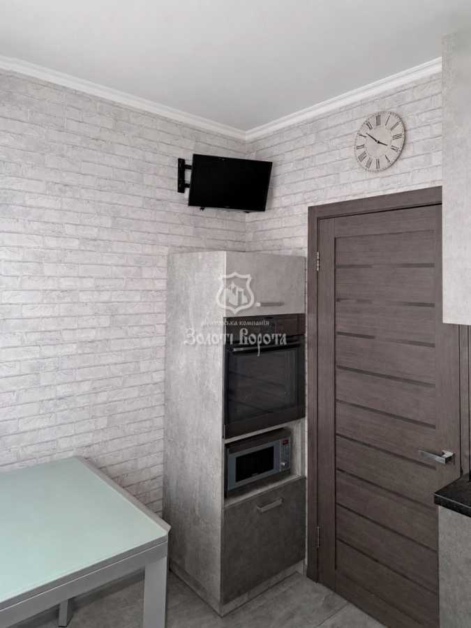 Продаж 2-кімнатної квартири 55 м², Науки просп., 88А