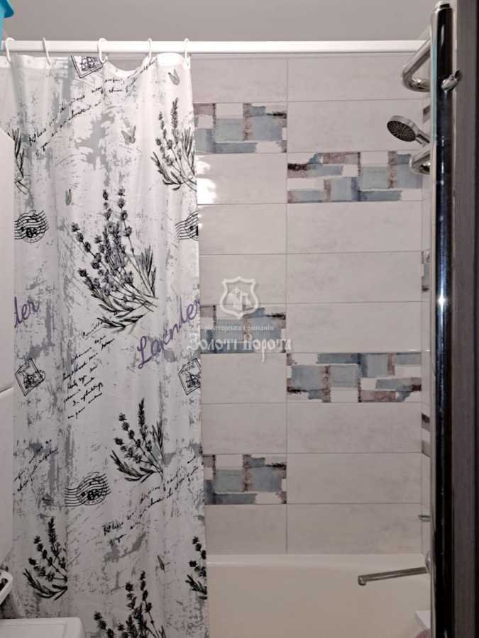 Продаж 2-кімнатної квартири 55 м², Науки просп., 88А