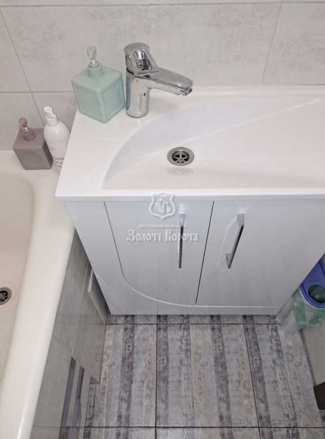 Продаж 2-кімнатної квартири 55 м², Науки просп., 88А