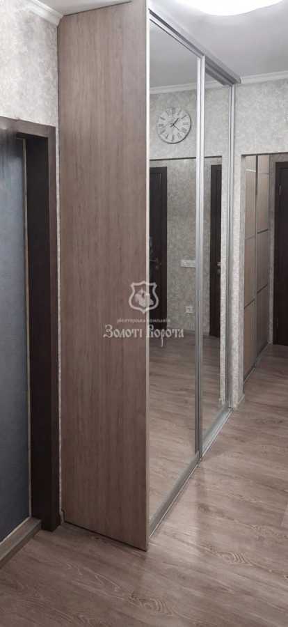 Продаж 2-кімнатної квартири 55 м², Науки просп., 88А