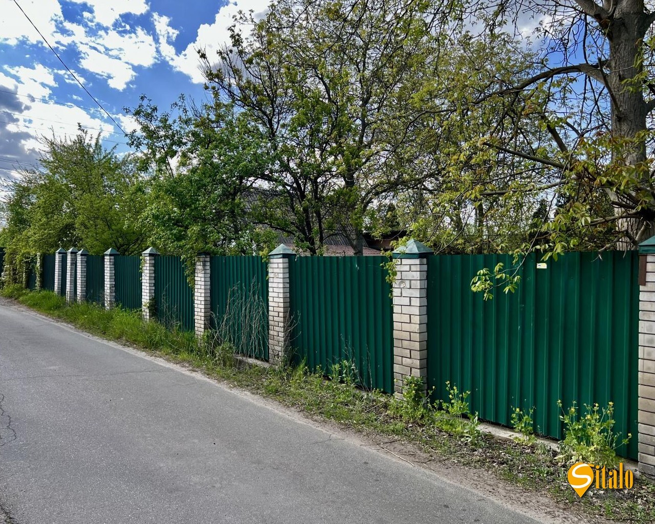 Продажа участка под индивидуальное жилое строительство 5.5 соток, 3-я Озерная ул.