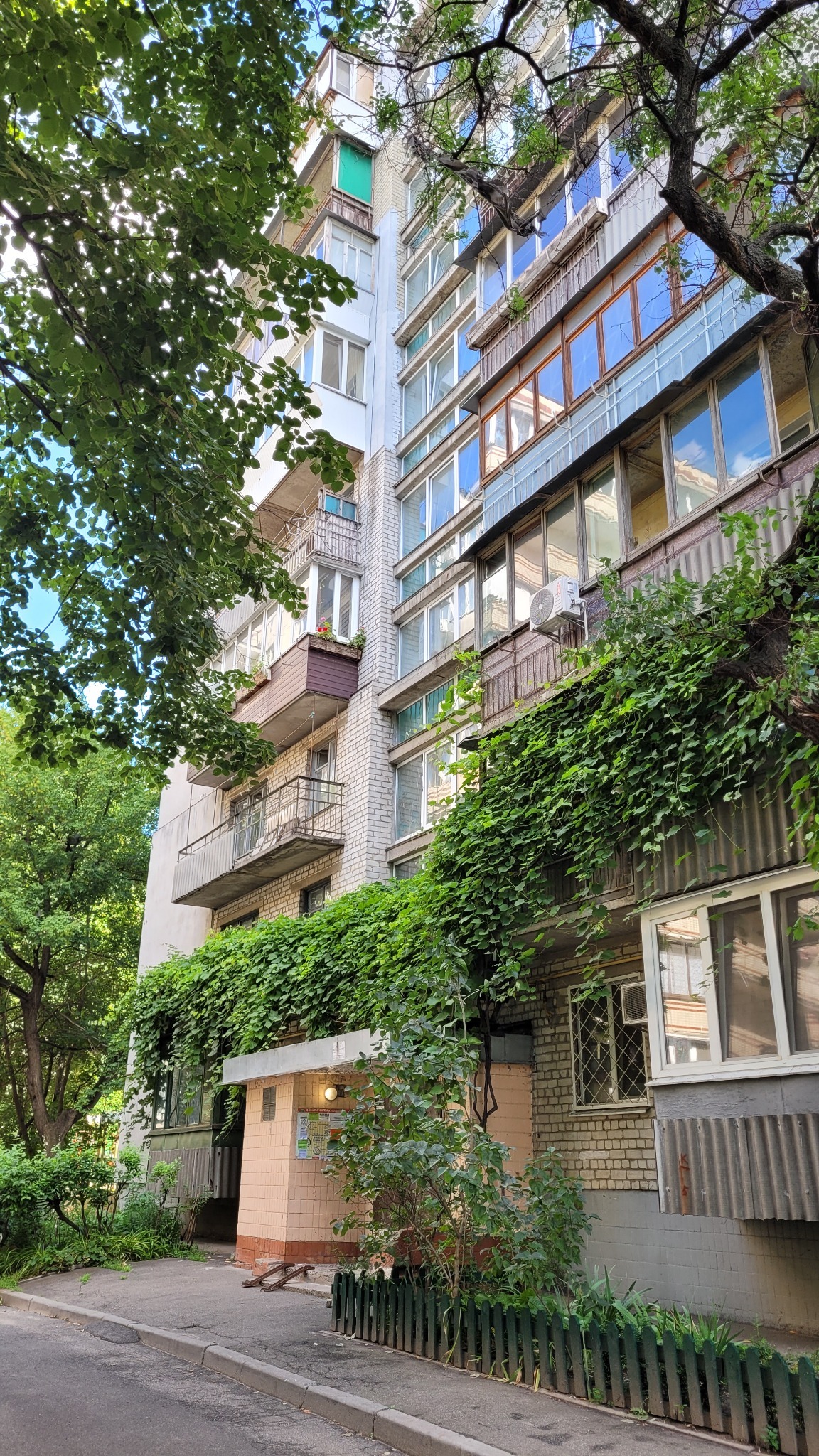 Продажа 2-комнатной квартиры 50.5 м², Половецкая ул., 16А