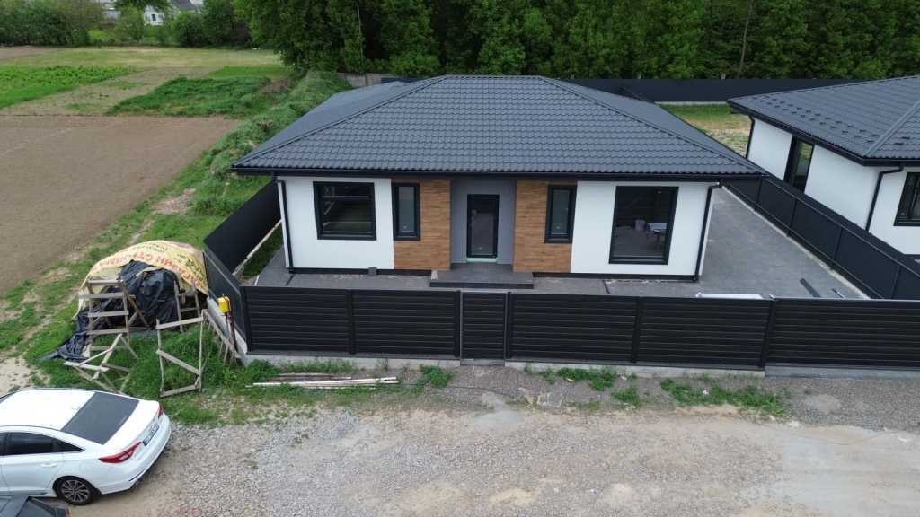 Продаж будинку 100 м², 44