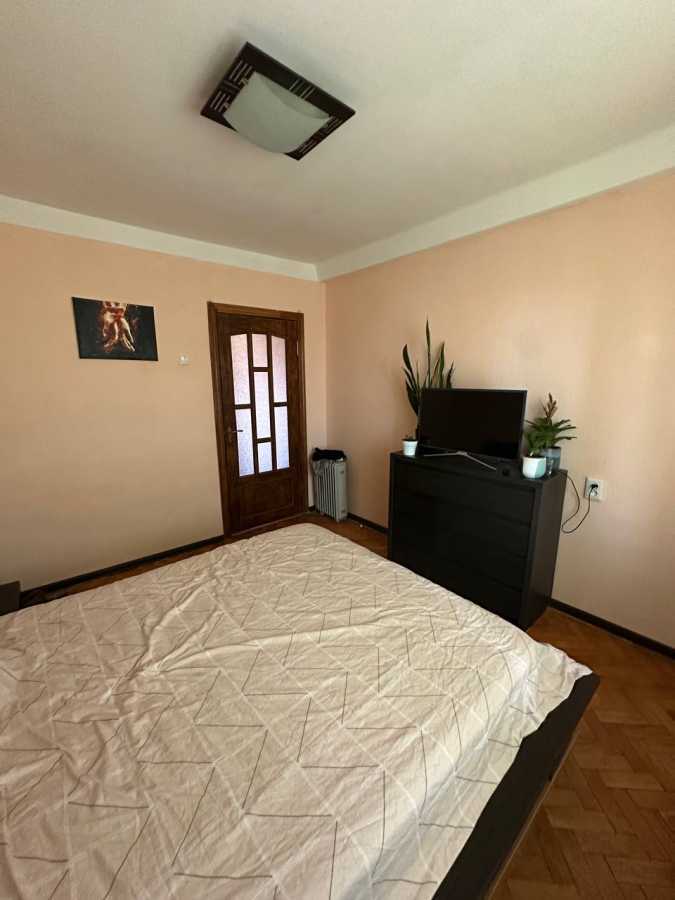 Продажа 3-комнатной квартиры 56 м², Марка Безручко ул., 23А