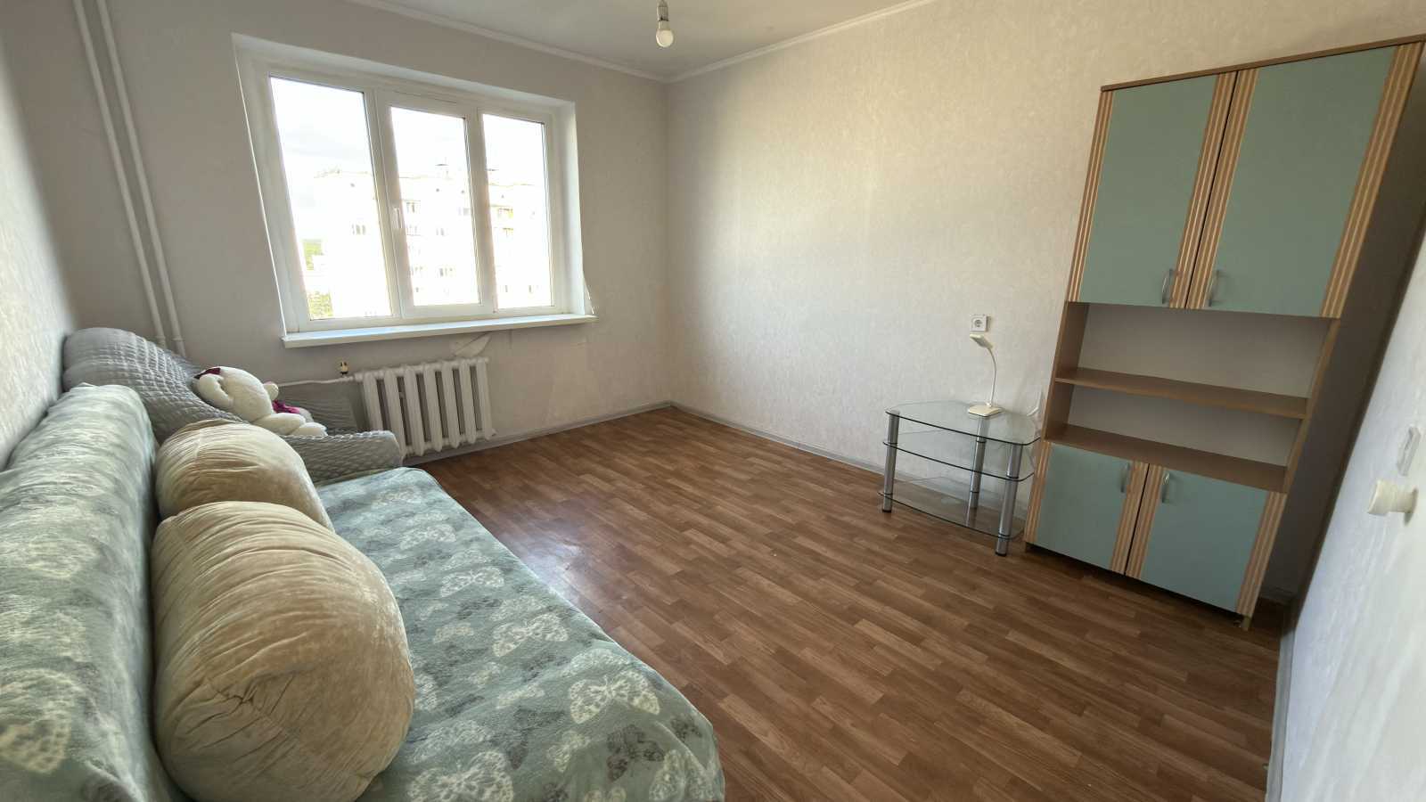 Оренда 2-кімнатної квартири 79 м², Мілютенка вул., 25