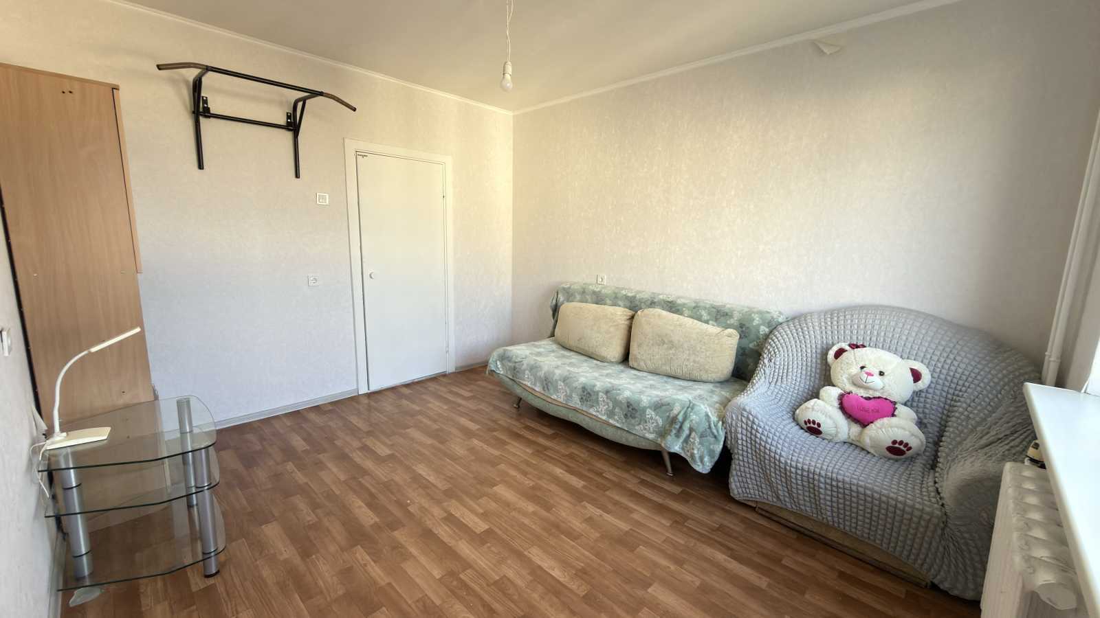 Оренда 2-кімнатної квартири 79 м², Мілютенка вул., 25