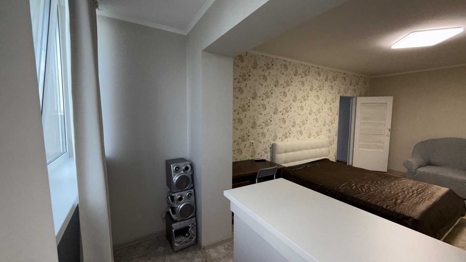 Оренда 2-кімнатної квартири 79 м², Мілютенка вул., 25