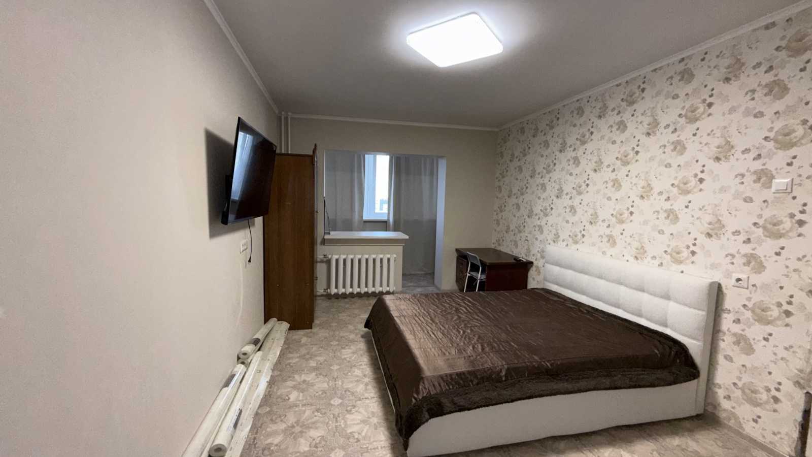 Оренда 2-кімнатної квартири 79 м², Мілютенка вул., 25