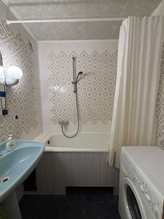 Продажа 3-комнатной квартиры 70 м², Юрия Литвинского ул., 84