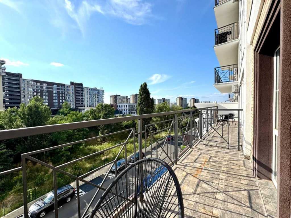 Продажа 1-комнатной квартиры 46 м², Михаила Максимовича ул., 24