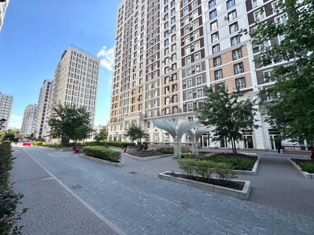 Продажа 1-комнатной квартиры 46 м², Михаила Максимовича ул., 24