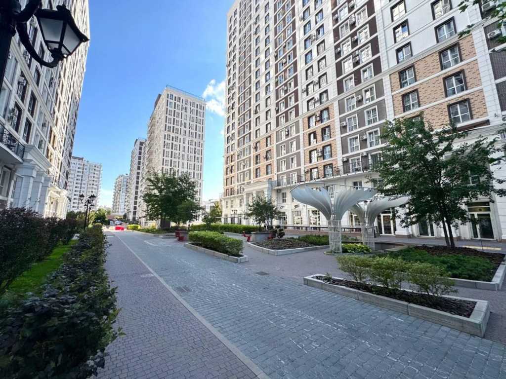 Продажа 1-комнатной квартиры 46 м², Михаила Максимовича ул., 24