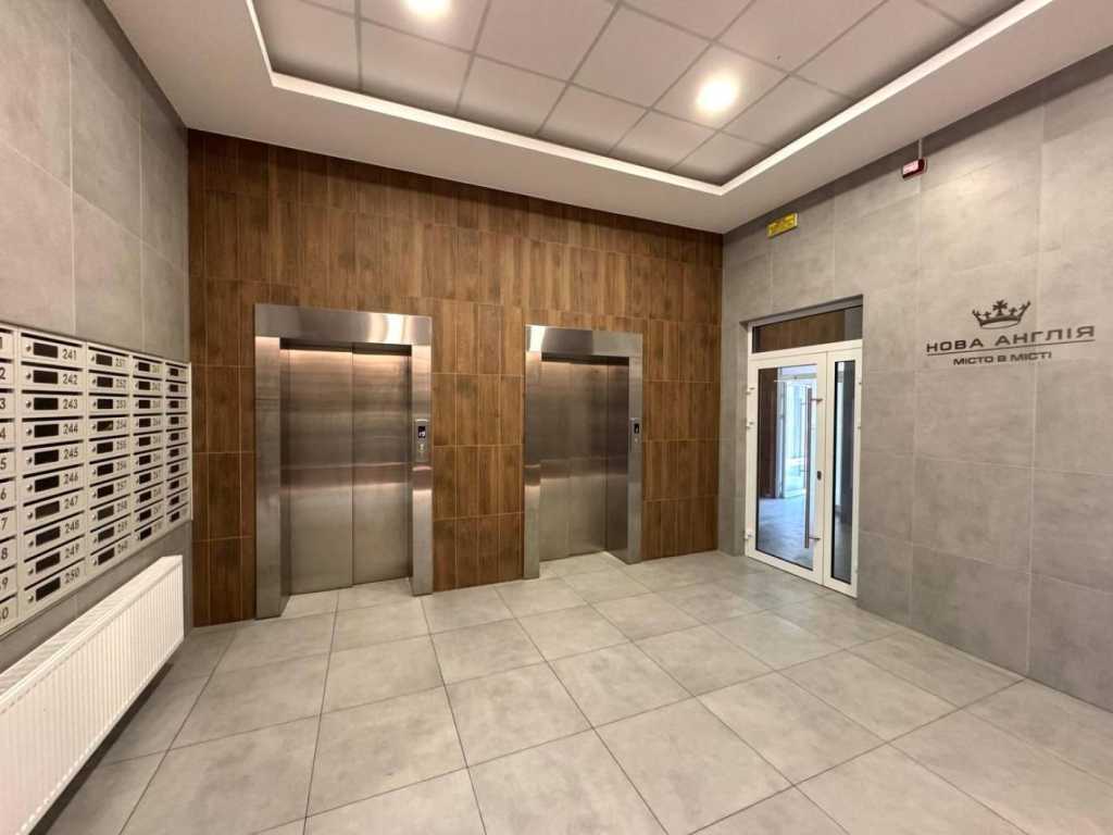 Продажа 1-комнатной квартиры 46 м², Михаила Максимовича ул., 24